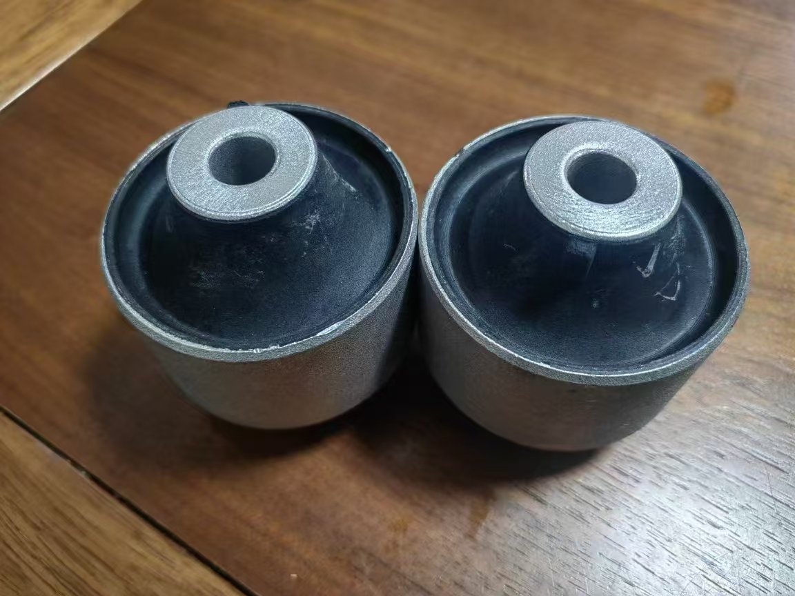 阿斯顿马丁悬挂胶套